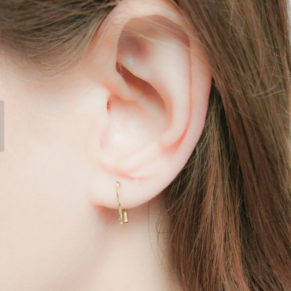 Hammered Hook Around Stud Earrings Cute & Classy Textured Studs Silver Gold Rose - Picture 2 of 8
